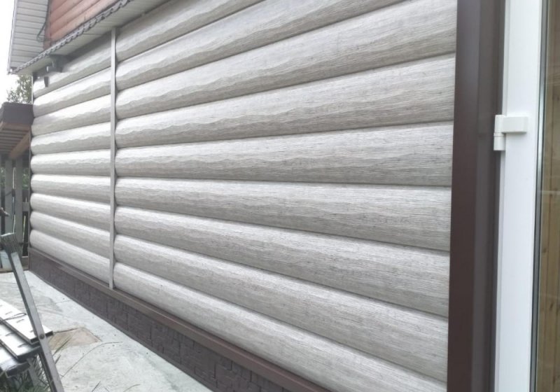 ЭКСКЛЮЗИВ: первые фото ЦАРЬСАЙДИНГА (Бревно Рубленое 4Д) на фасаде дома!