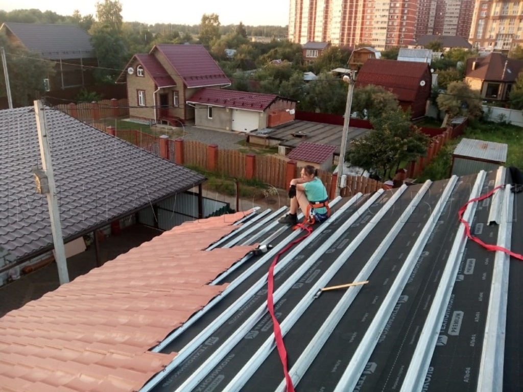 Металлочерепица Геркулес 8004 терракотовый Стальной Бархат от Центра Металлокровли в Красноярске