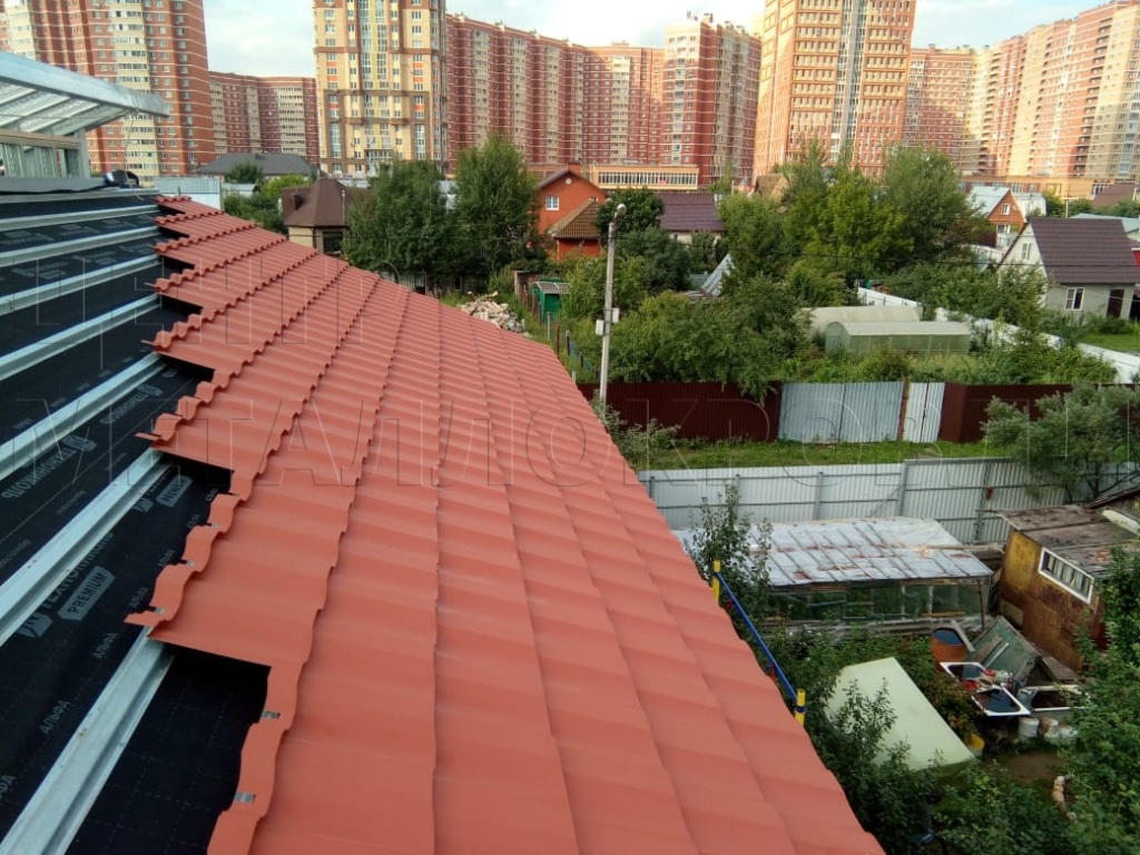 Металлочерепица Геркулес 8004 терракотовый Стальной Бархат от Центра Металокровли в Красноярске